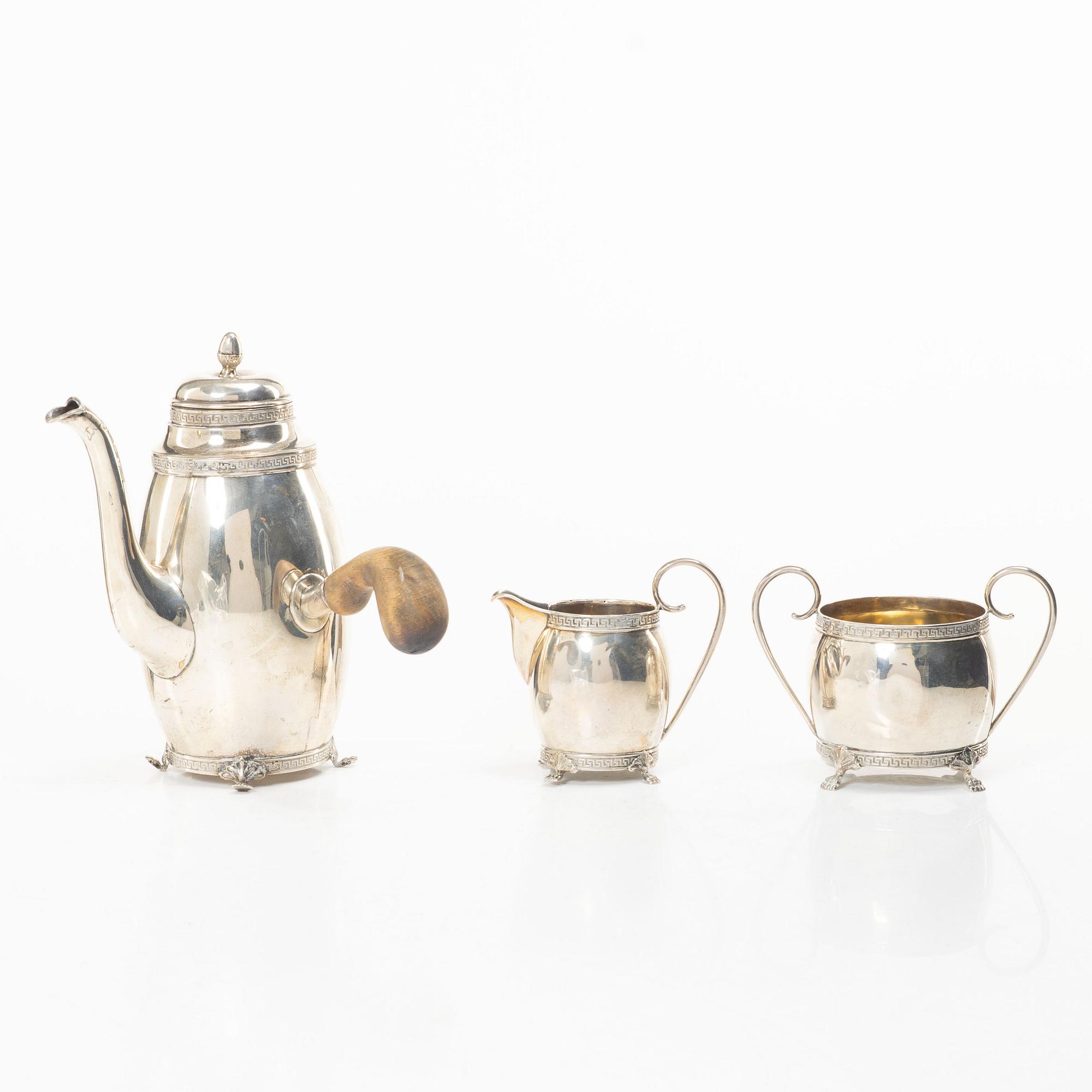 A Swedish three piece silver coffee set, mark of GA Dahlgren, Malmö 1918–1920.