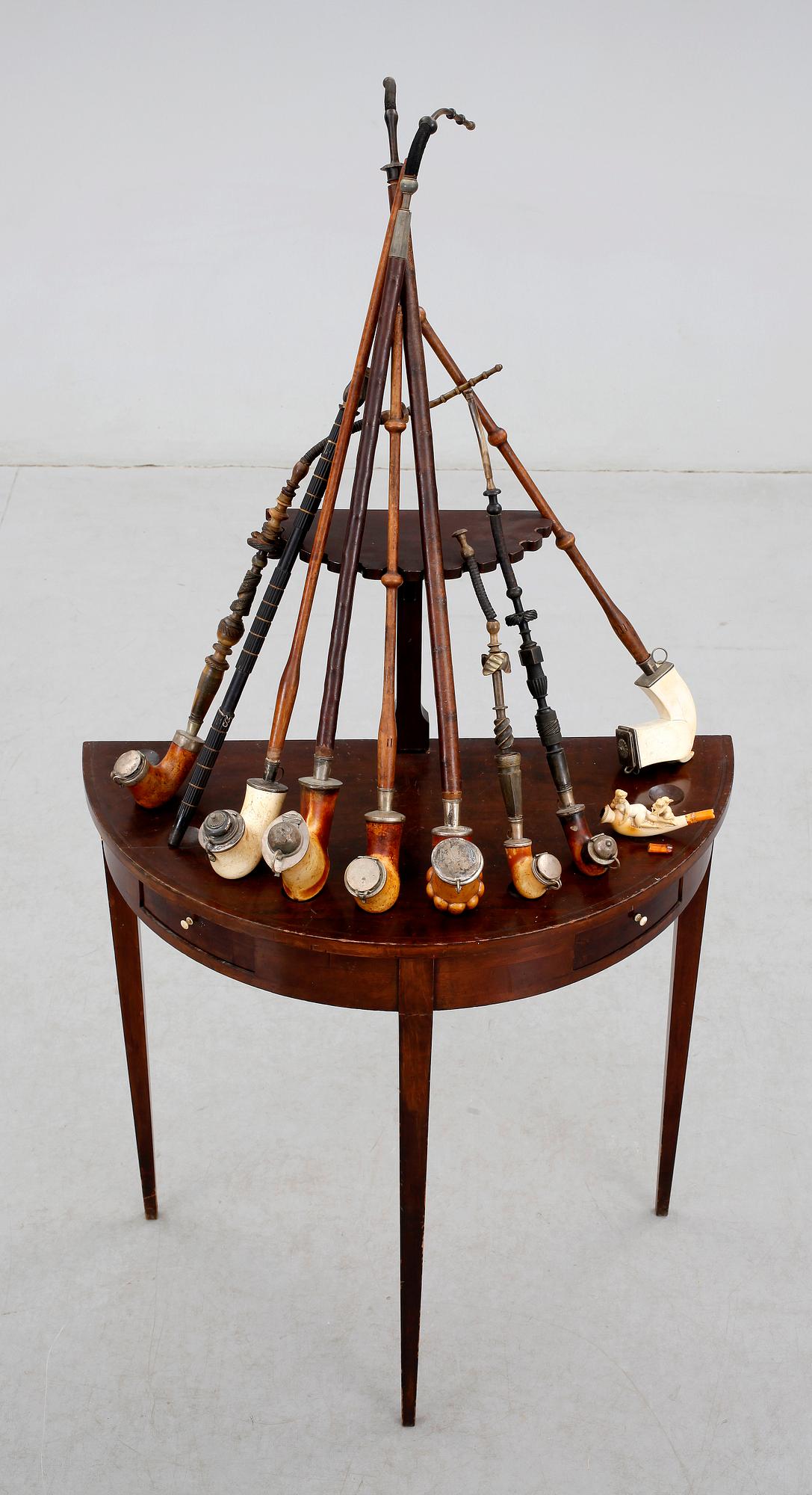 PIPBORD med 9st PIPOR, 1800/1900-tal.