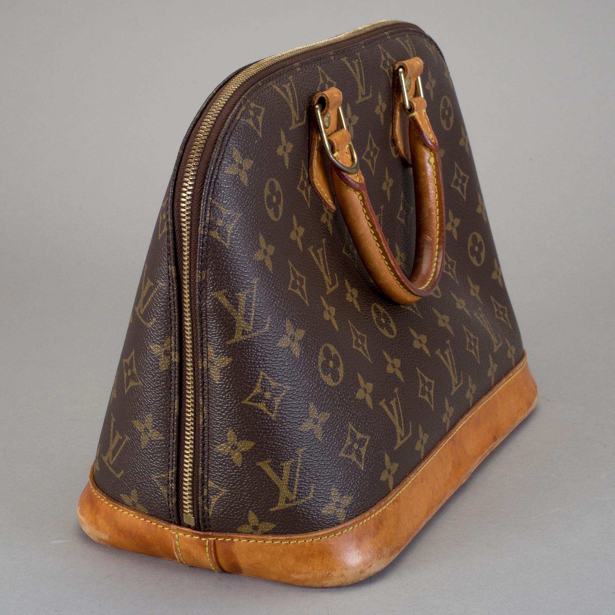 VÄSKA "Alma", Louis Vuitton.