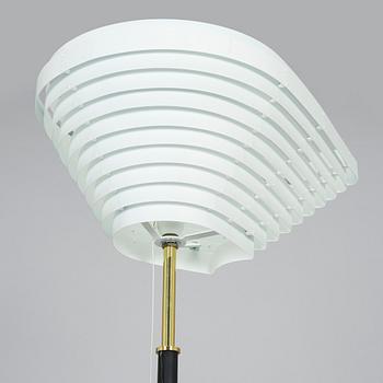 Alvar Aalto, A 2000s 'Angel Wing' floor lamp, model A 805, Artek.