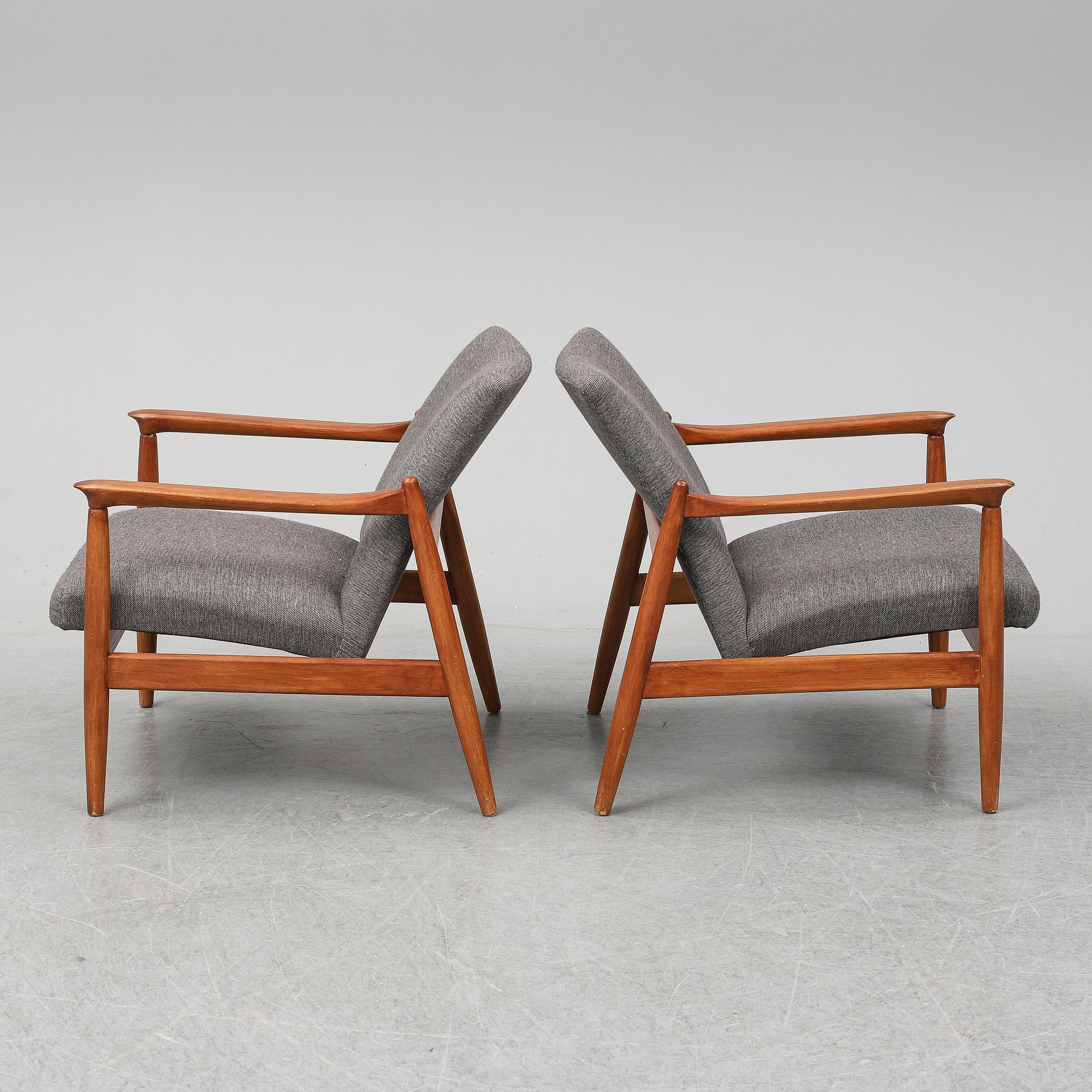 FÅTÖLJER, ett par, 1950/60-tal.