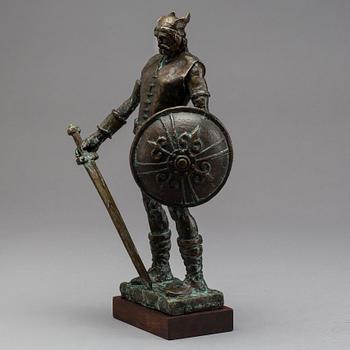 ALICE NORDIN, skulptur, signerad samt märkt Electrolux, patinerad brons 34 cm.