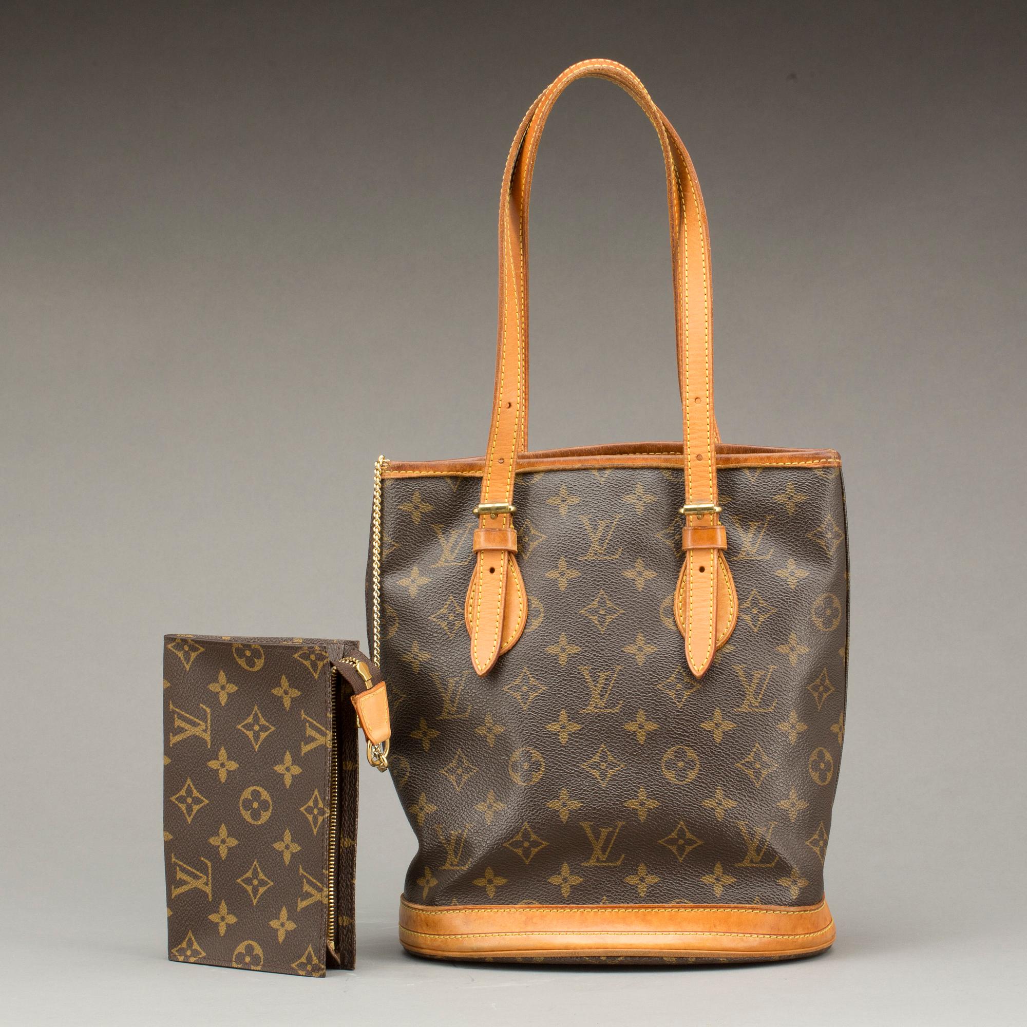 HANDVÄSKA, "Petite Bucket", Louis Vuitton.