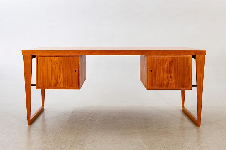 Kai Kristiansen,writing desk modell 70, Feldballes Møbelfabrik, Denmark, 1960's.