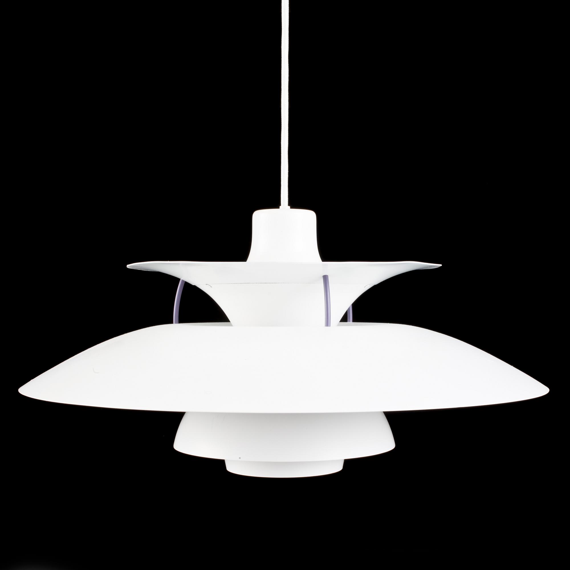 TAKARMATUR, PH-5 lampa. Poul Henningsen för Louis Poulsen. Diameter: 54 cm.