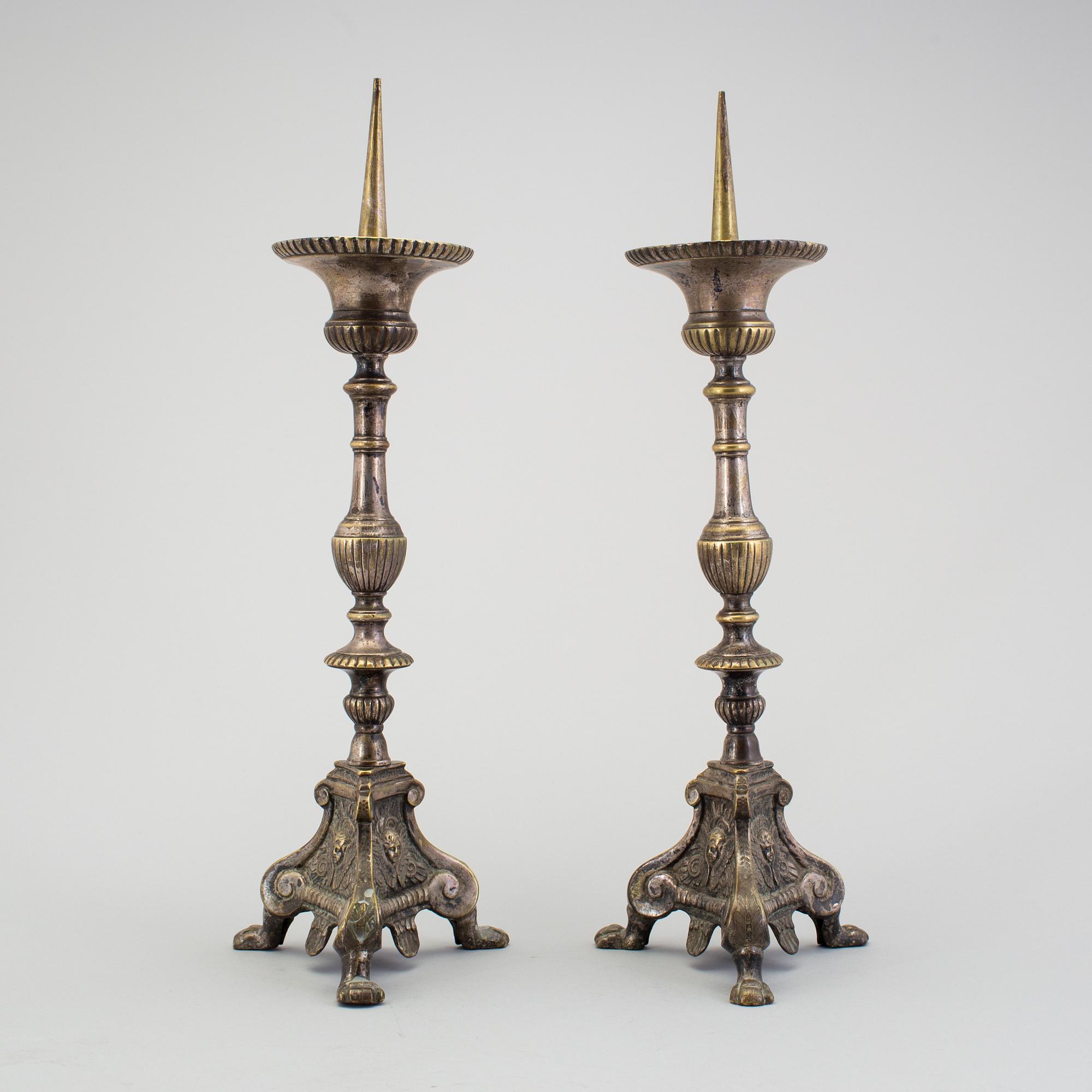 ALTARSTAKAR, ett par, 1800-tal.