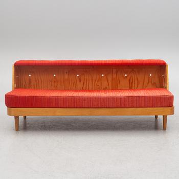 A sofa/daybed, Sweden, mid-20th century.