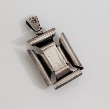 A pendant by Bo Wilk, Helsingborg, 1946.