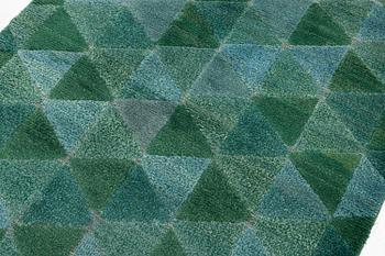 Ingrid Hellman-Knafve, a knotted pile in relief carpet, c. 235 x 164 cm, unsigned.