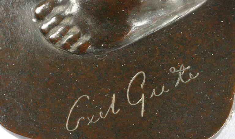 A pair of Axel Gute patinated bronze bookends, Herman Bergman, Sweden 1920's.