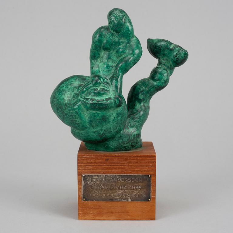 Carl Milles, skulptur. Signerad. Gjutarstämpel. Numr 3/12. Brons. Höjd 15 cm (ink bas 22 cm).