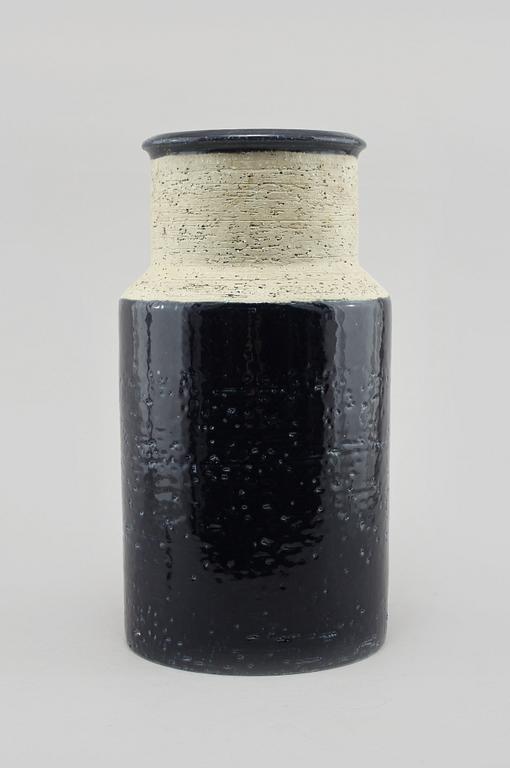 GOLVVASER, 2 st, Hertha Bengtsson, Rörstrand, 1960-tal, monogramsignerade.