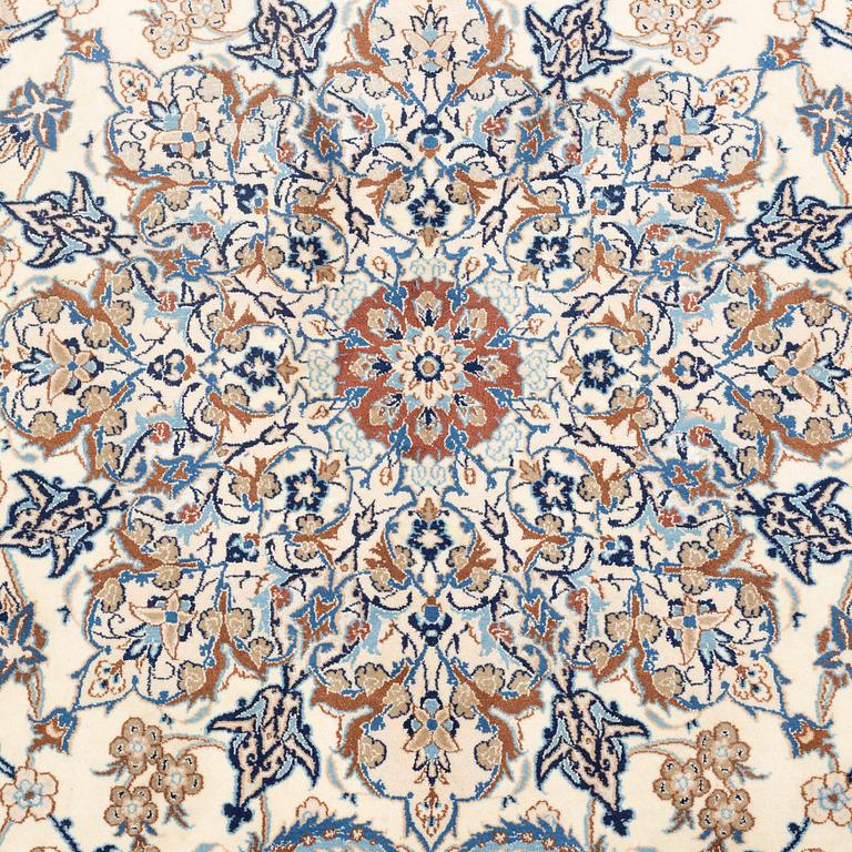 Matta, Nain, part silk, ca 460 x 324 cm.