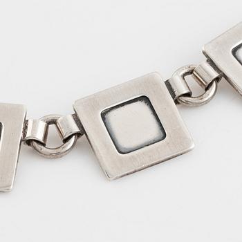 Victor Janson, silver necklace and bracelet.