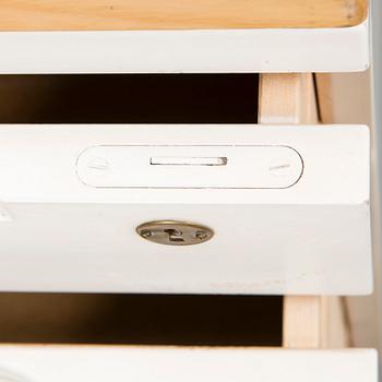 ALVAR AALTO, a late 20th century writing desk for Artek.