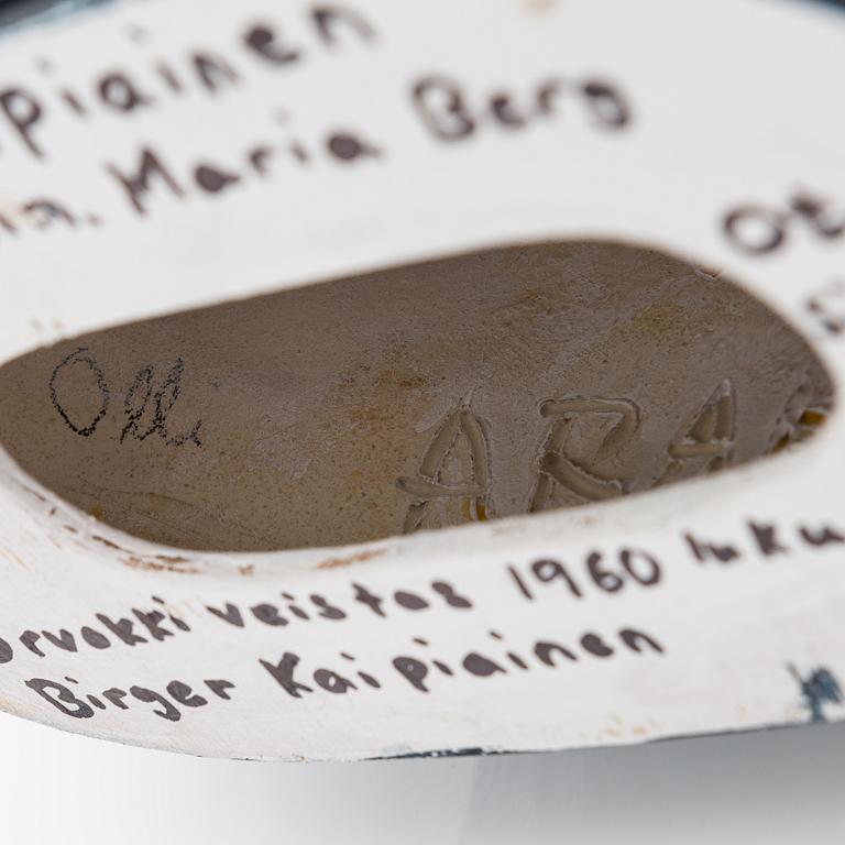 Birger Kaipiainen, skulptur, stengods, signerad Kaipiainen Arabia. 1960-tal.