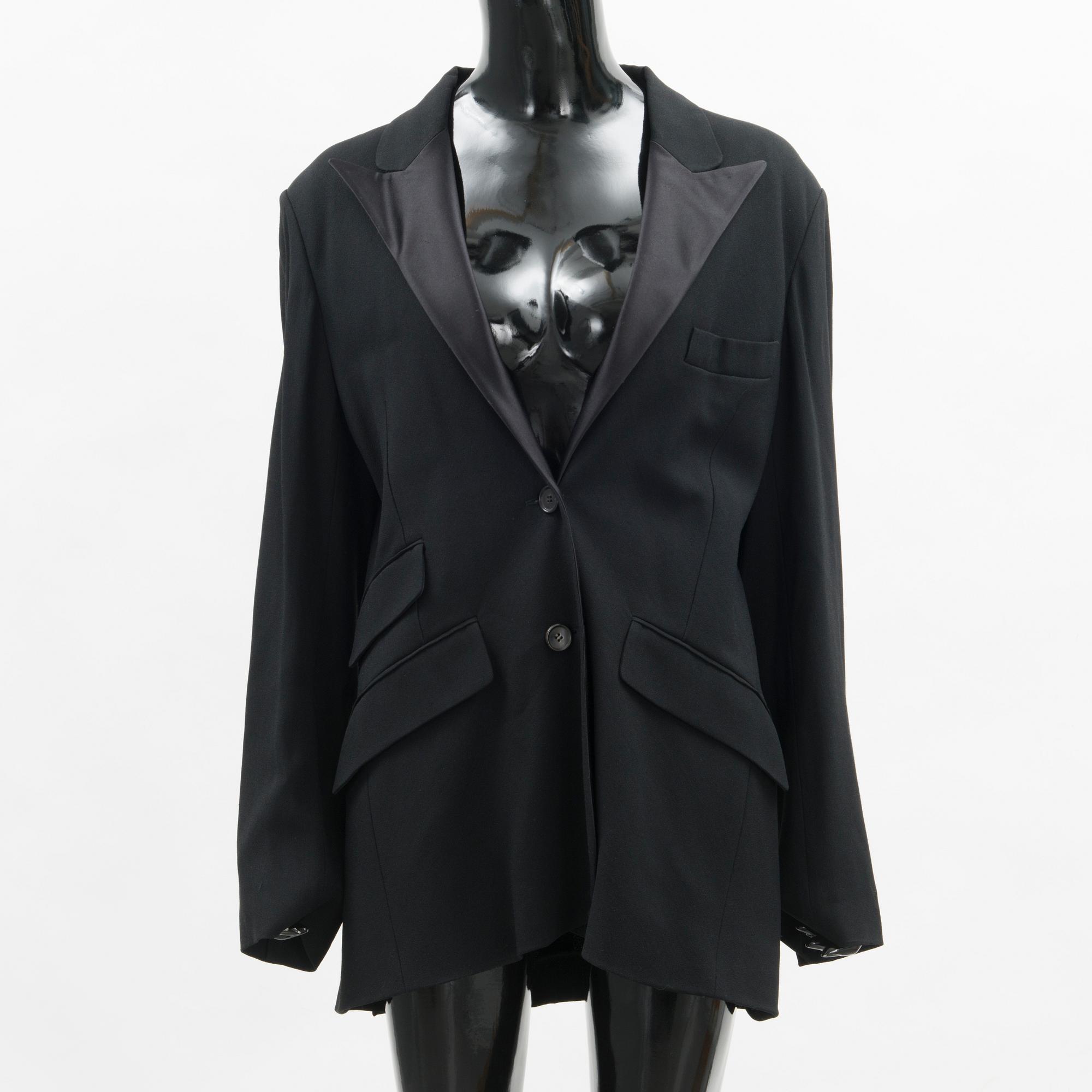 A Ladies Black Tuxedo Jacket, size 42(FR).