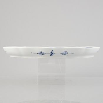 A 'Blue Fluted' porcelain tray, Royal Copenhagen, model 265, post 1923.