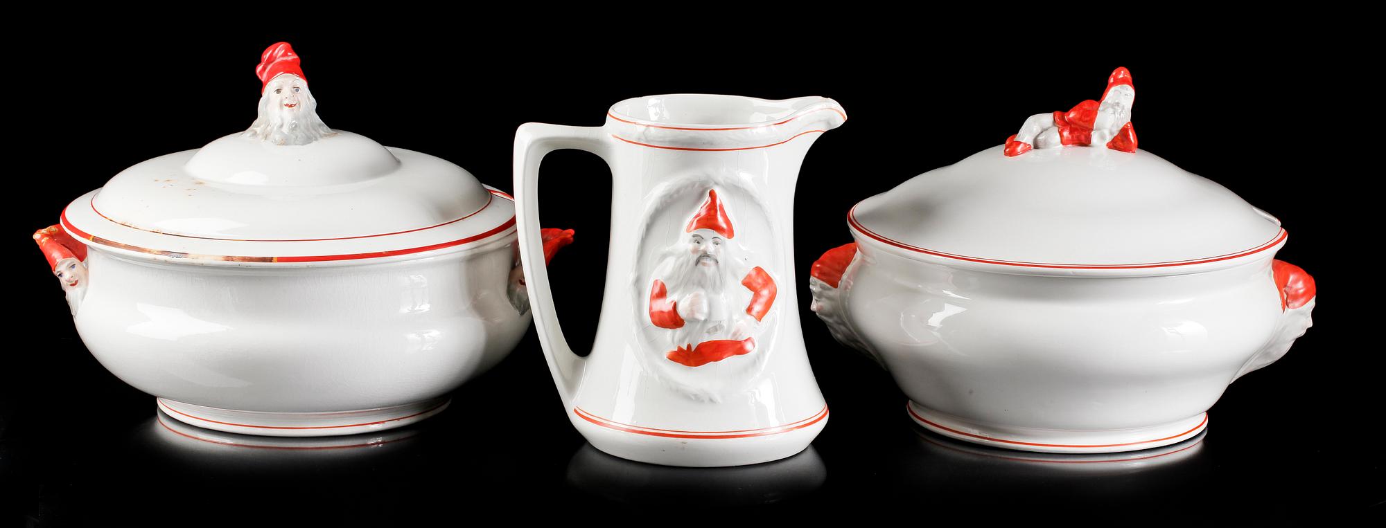 JULSERVISDELAR, 3 st, flintgods, Gustavsberg resp Göteborg. 1910-20-tal.