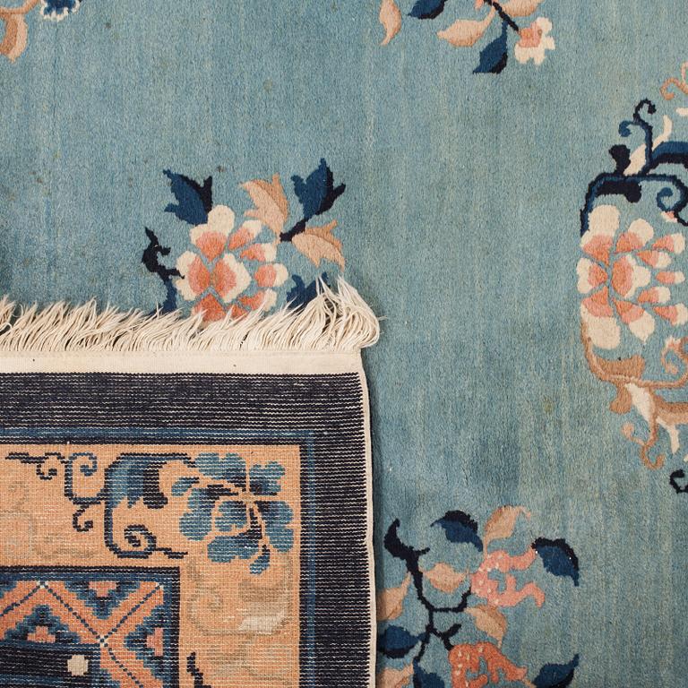 MATTA, old, Kina, ca 197 x 138 cm.