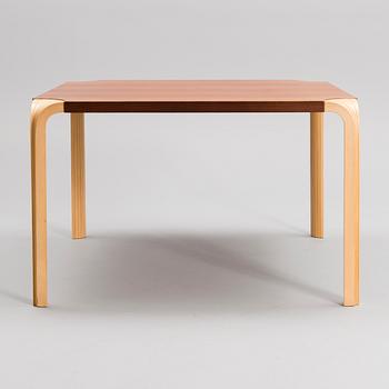ALVAR AALTO, AN X-LEG TABLE. 1960s.