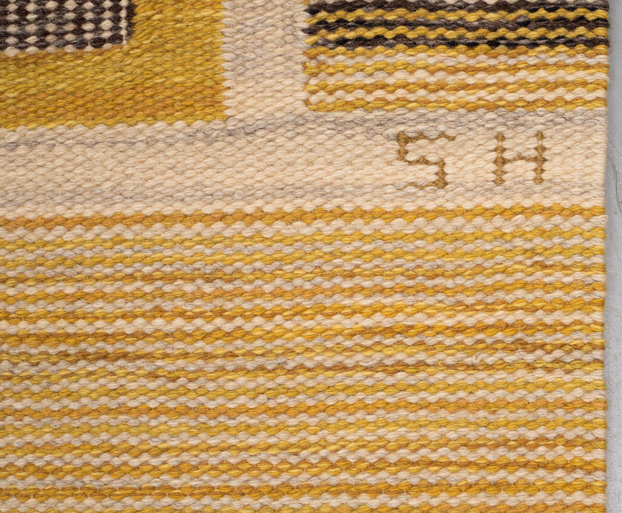 Berit Koenig, matta, "Tjuven i Bagdad, gul", rölakan, ca 238,5 x 177 cm, signerad SH BK.