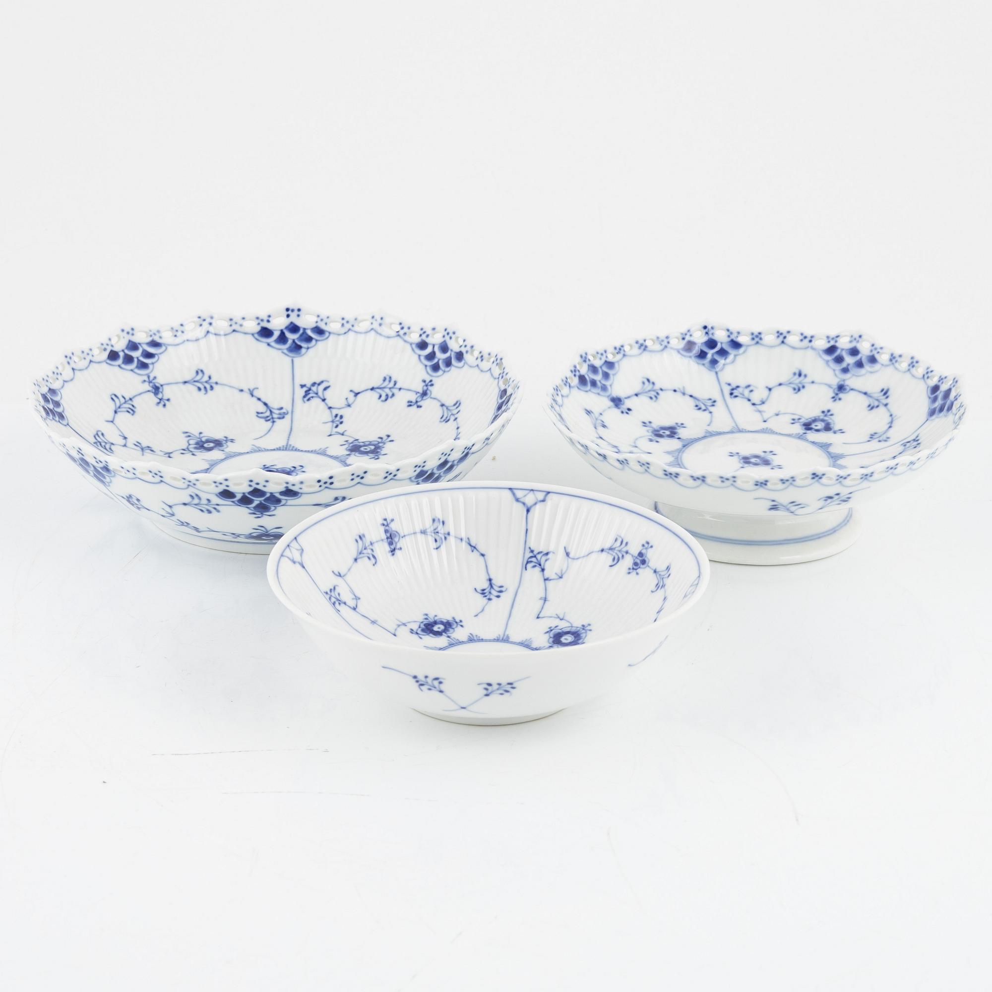 Royal Copenhagen, a 'Musselmalet' porcelain dinner service, Royal Copenhagen, Denmark.