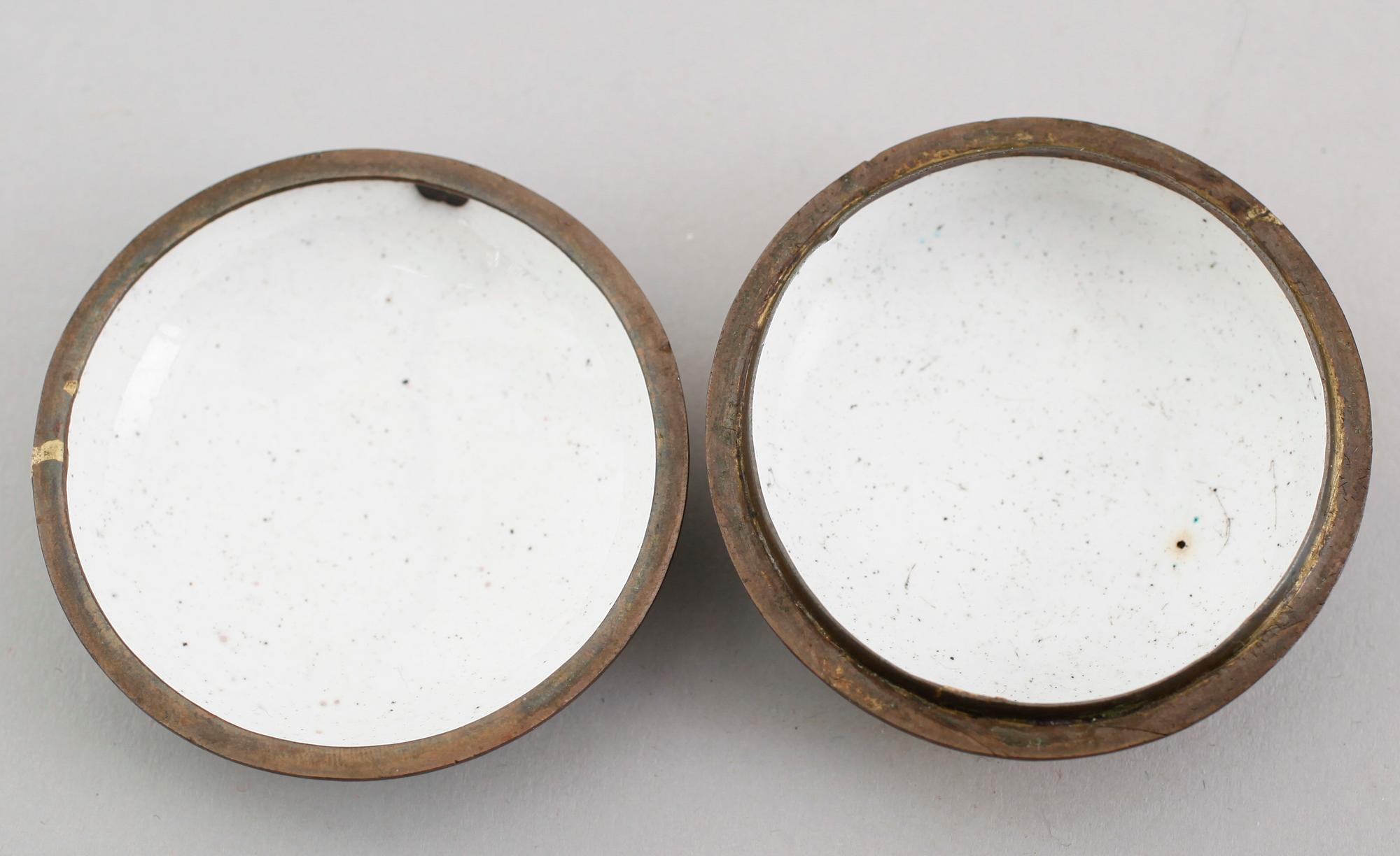 LOCKDOSA, emaljarbete, Kina, Qianlong 1736-1795.