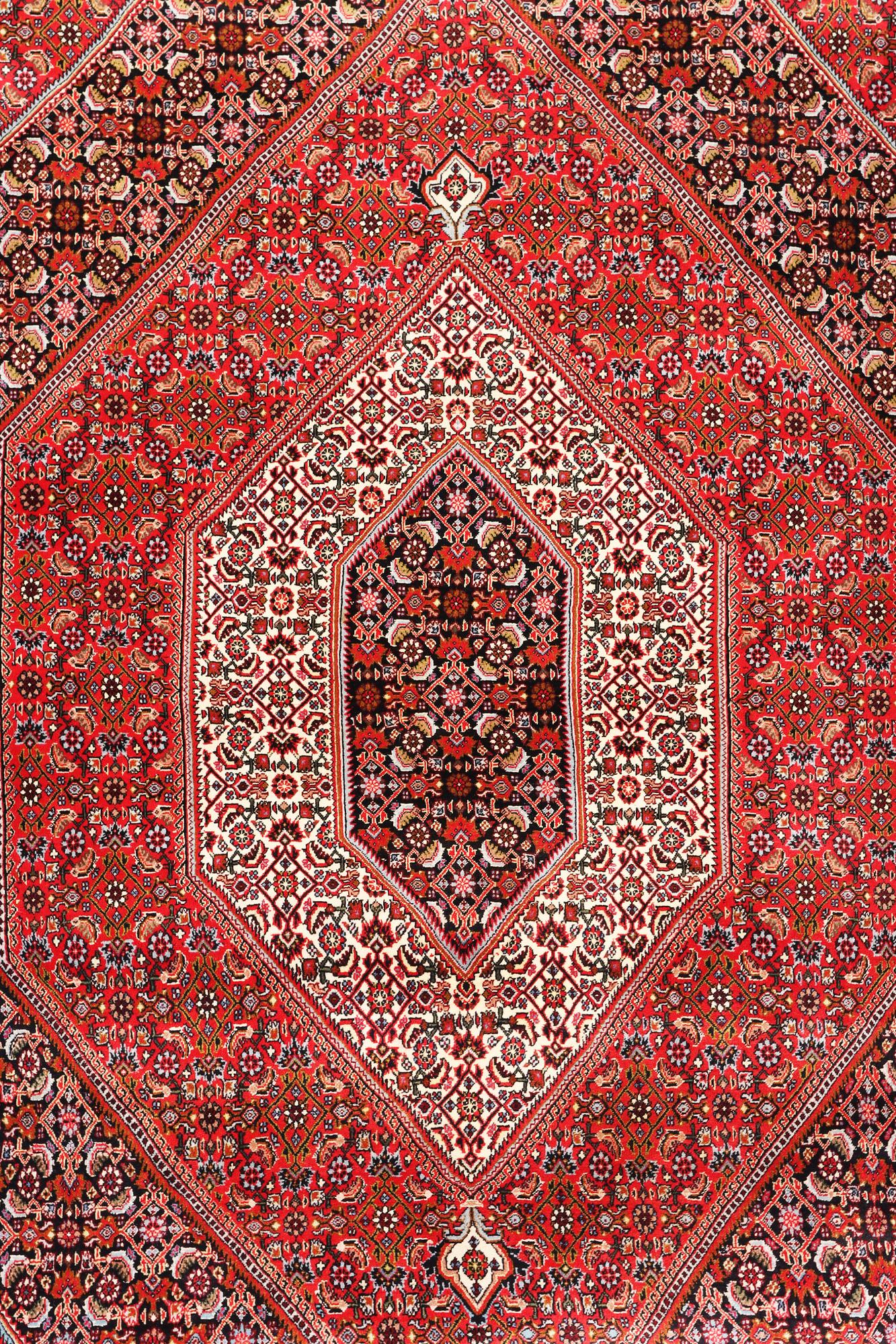 Matta, Bidjar, ca 308 x 200 cm.