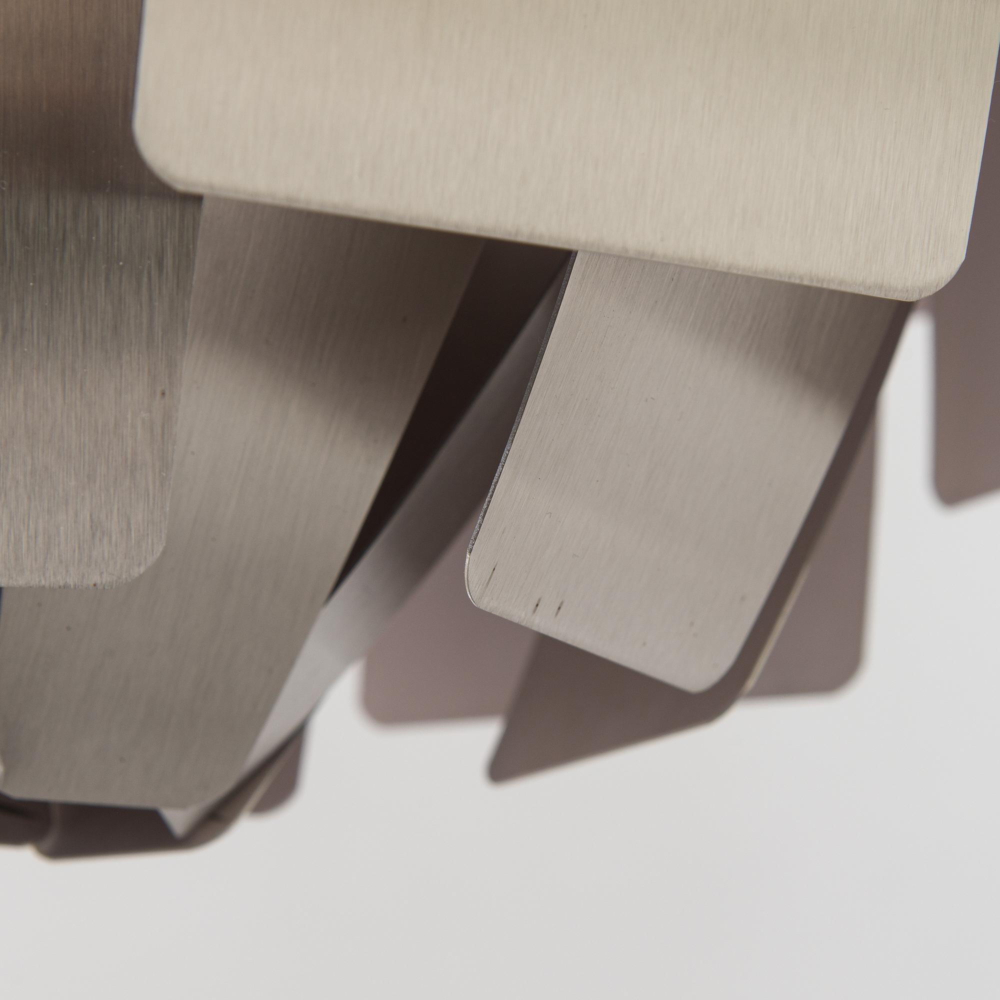 Poul Henningsen, taklampa, "PH-Kotte / PH Artichoke", Louis Poulsen, Danmark, 1980-tal.