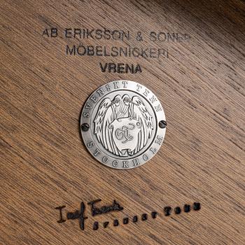 Josef Frank, soffbord, modell 2139, Firma Svenskt Tenn, efter 1985.