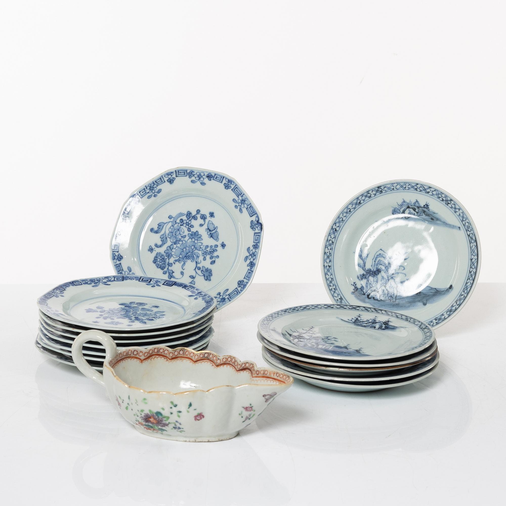 A group of 14 Chinese porcelain dessert dishes and a famile rose sauce boat, Qing dynasty, Qianlong (1736-95).