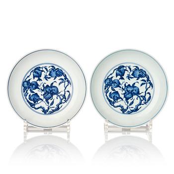 885. A pair of blue and white nine peaches dishes, China, presumably Republic, with Yongzheng mark.