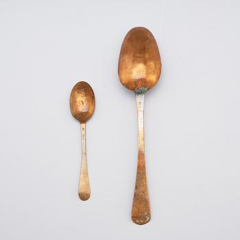 Two late Gustavian brass spoons by I Gråsten (1770-1821) Wedevågs bruk, Sweden.