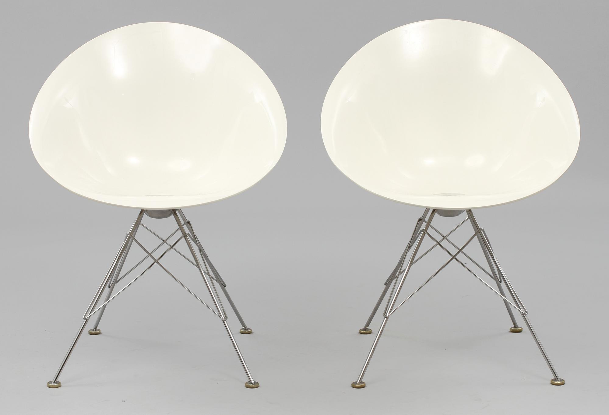 STOLAR, ett par, "Eros", Philippe Starck för Kartell, Italien, 1900/2000-tal.