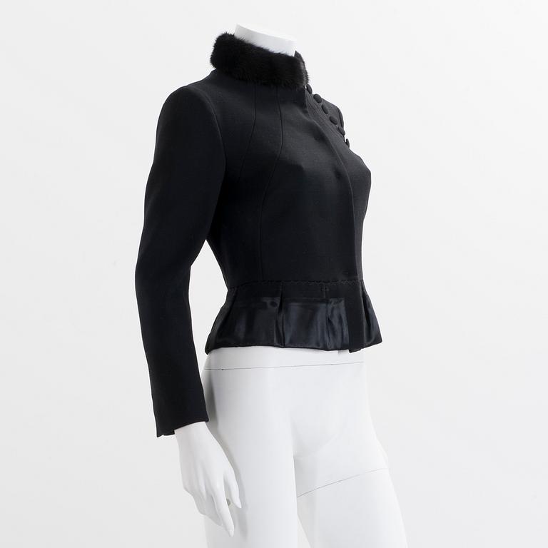 JACKA, Prada. Storlek 40.