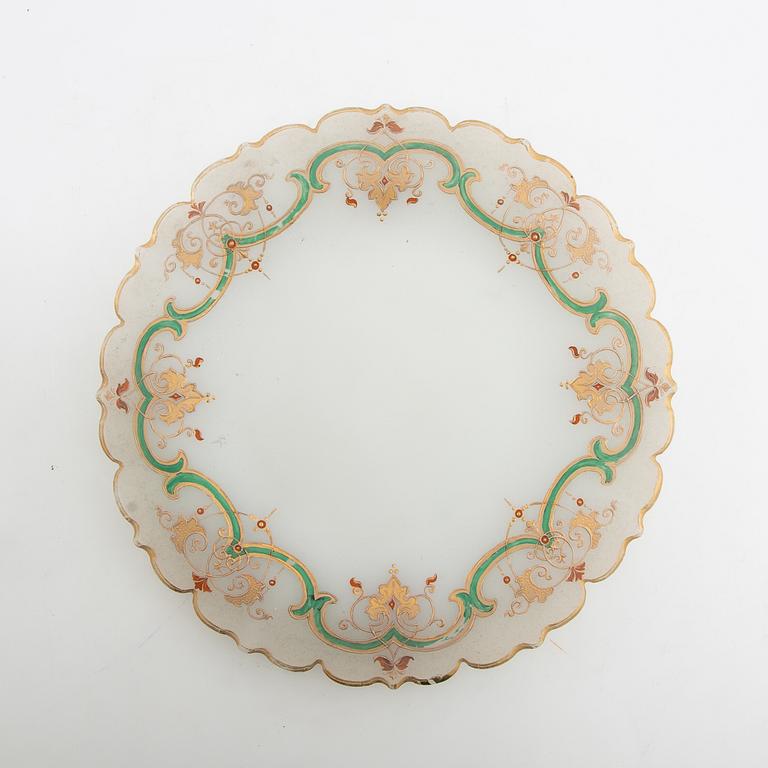 Bålskål med fat omkring 1900 flussglas med målad dekor.