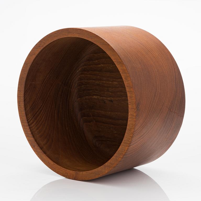 Bertel Gardberg, a teak wood serving bowl, marked BG Finland.