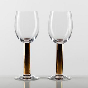 Gunnar Cyrén, an 18-piece 'Nobel' glass service, Orrefors.