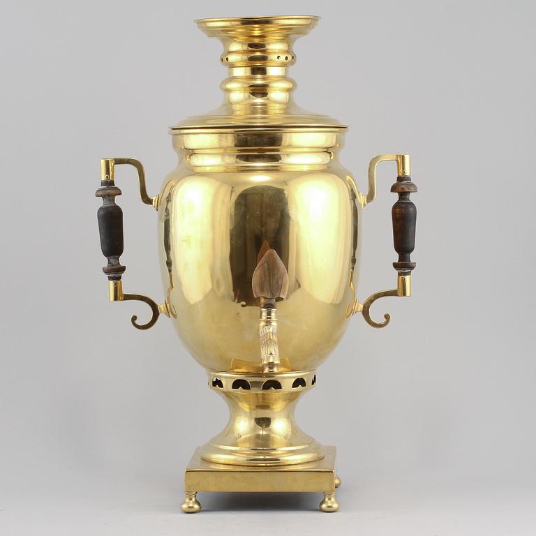 SAMOVAR. 1900-talets första hälft.