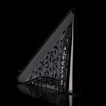 ELINA LIIKANEN
"Carmen"
Bok