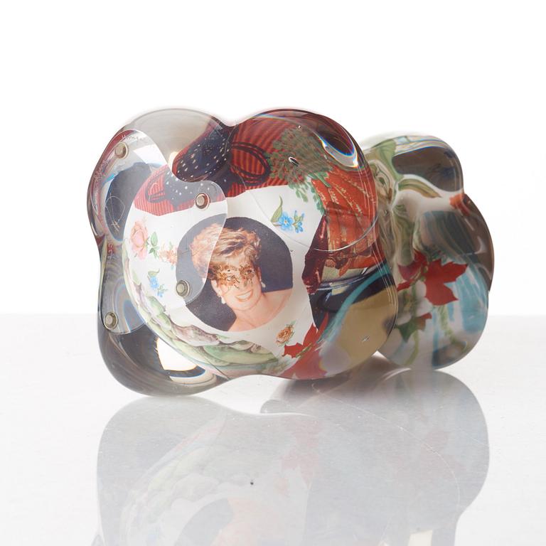 Per B. Sundberg, a 'fabula' vase, Orrefors, Sweden 1998.