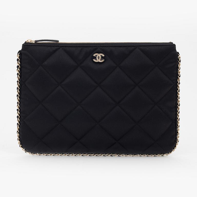 Chanel, clutch, 2021.
