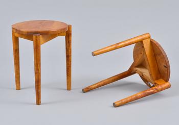 Ilmari Tapiovaara, A PAIR OF STOOLS.