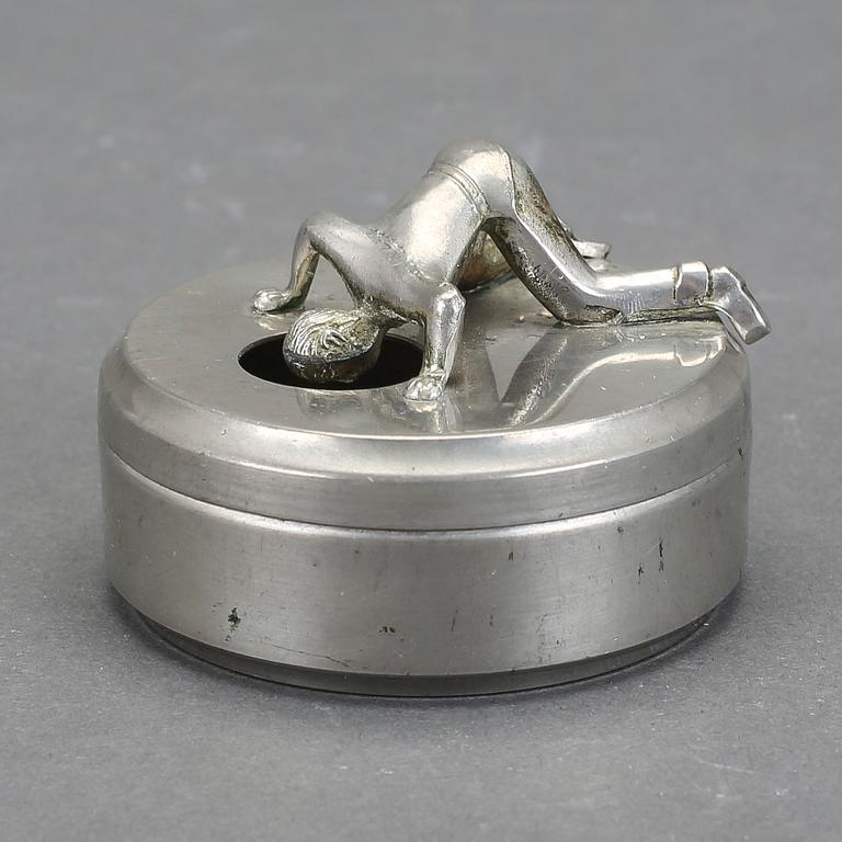 MANSCHETTKNAPPSASK, tenn, "Originell", Widerholm & Dahlberg, Eskilstuna, 1930/40-tal.