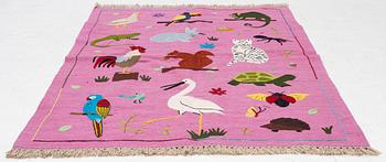 Matta, handbroderad Kelim, ca 184 x 123 cm.