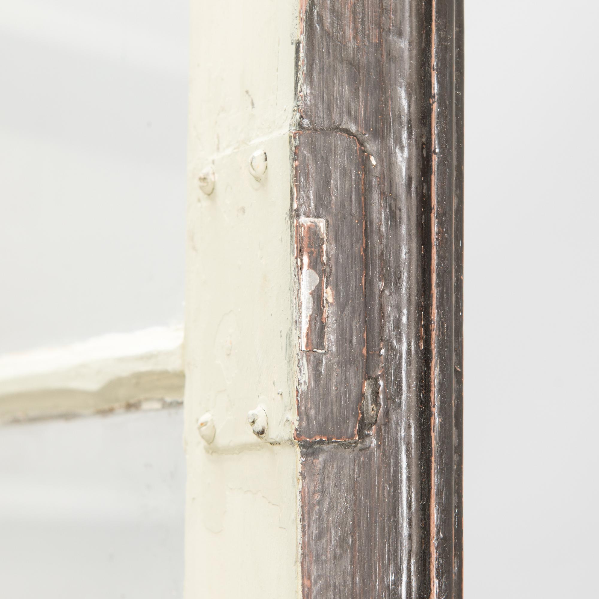 A 1830s-40s late Gustavian display cabinet.