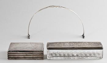 PARTI SILVER, 32 delar, mest Sverige, 1800-1900-tal. Totalvikt ca 3400 gram.