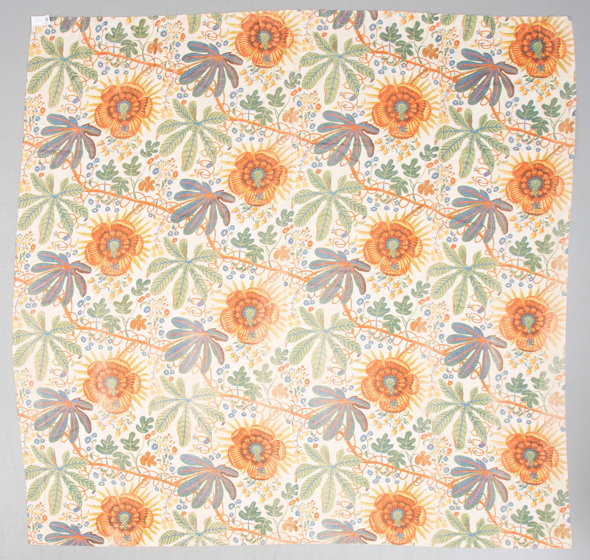 DRAPERIER, 3 våder (dubbla), "Aralia", Josef Frank, firma Svenskt Tenn, 1900-talets andra hälft.