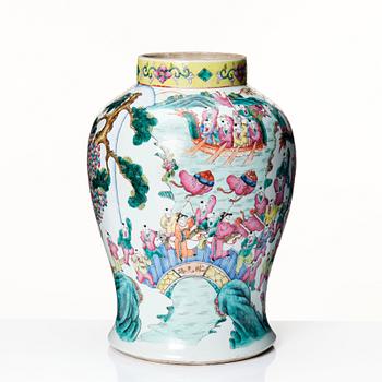 A Chinese jar depiction '100' boys celebrating a dragon festival, Qing dynasty,